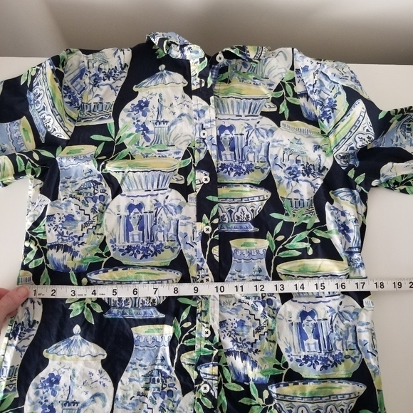 Talbots Classic Cotton Shirt, Watercolor Vases Print Size S/P - Picture 3 of 8